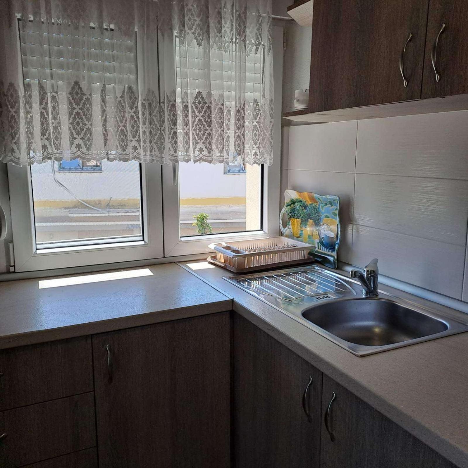 Makri Square Apartment Экстерьер фото