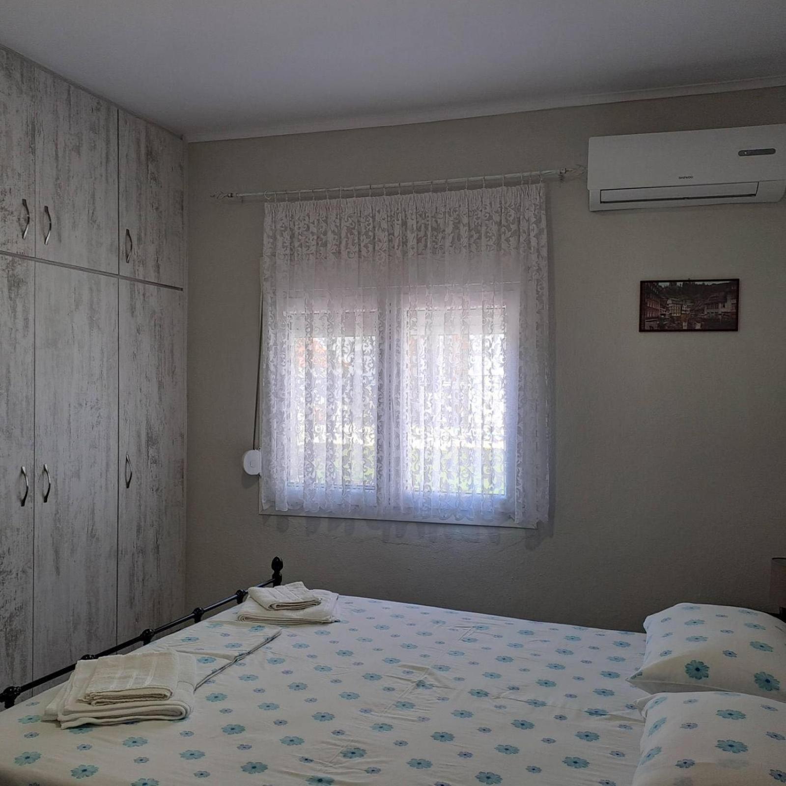 Makri Square Apartment Экстерьер фото